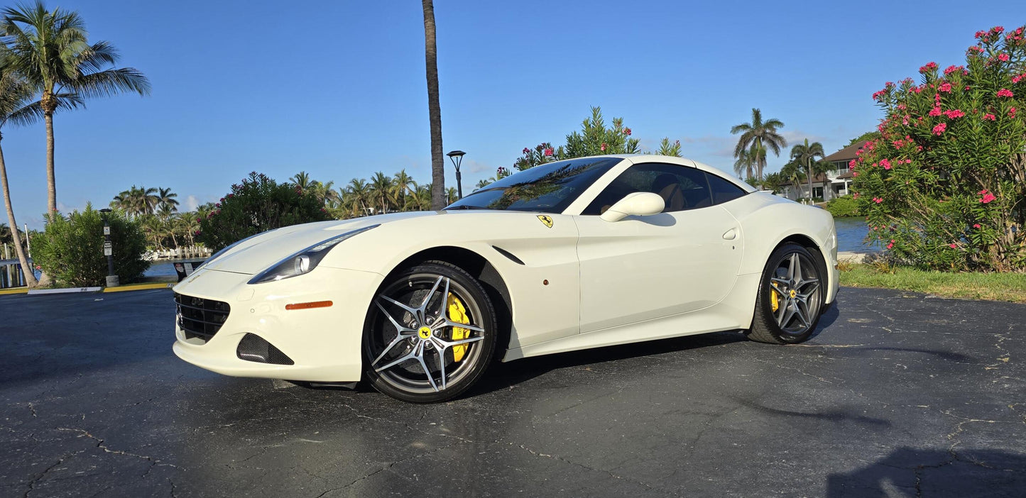 2016 Ferrari California T