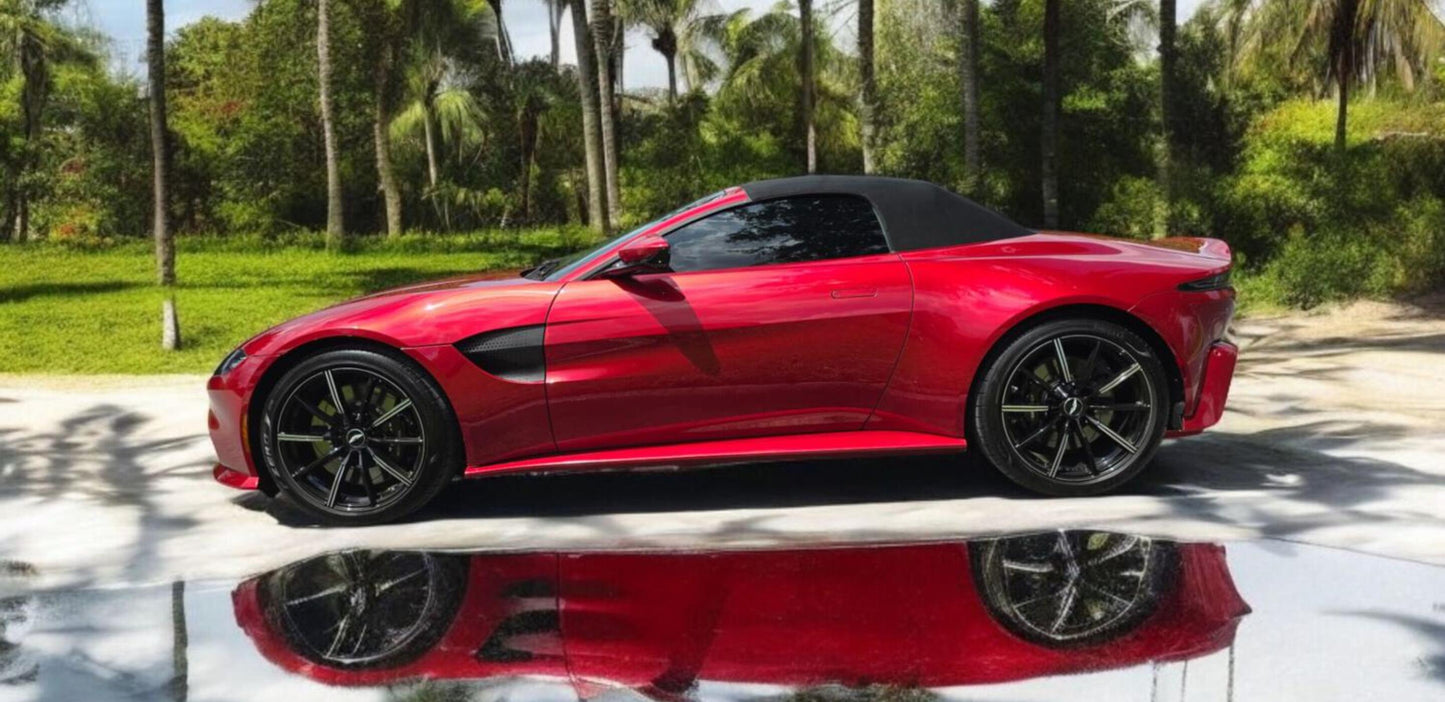 2021 Aston Martin Vantage Roadster