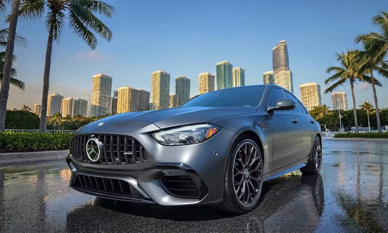 2025 Mercedes Benz C63s E Performance