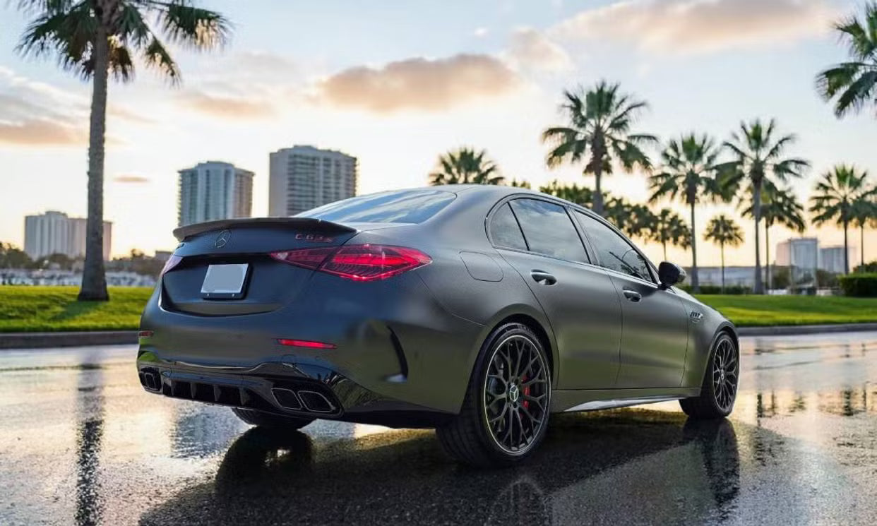 2025 Mercedes Benz C63s E Performance
